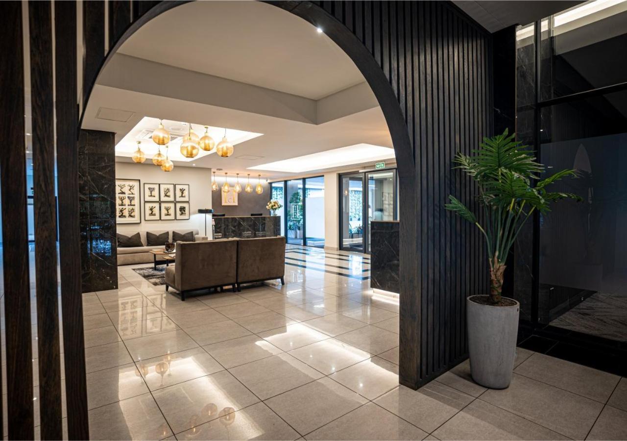 The Catalyst Apartment Hotel By Newmark Йоханнесбург Экстерьер фото